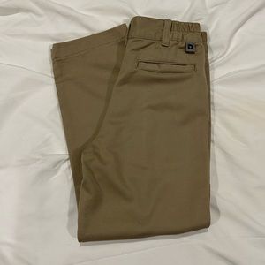 Dockers pleated Khakis Boy’s Size 7